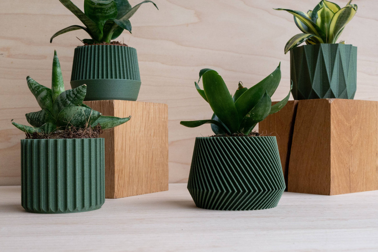 Set of 4 Green indoor Planters – Oslo Origami Kobe Stockholm