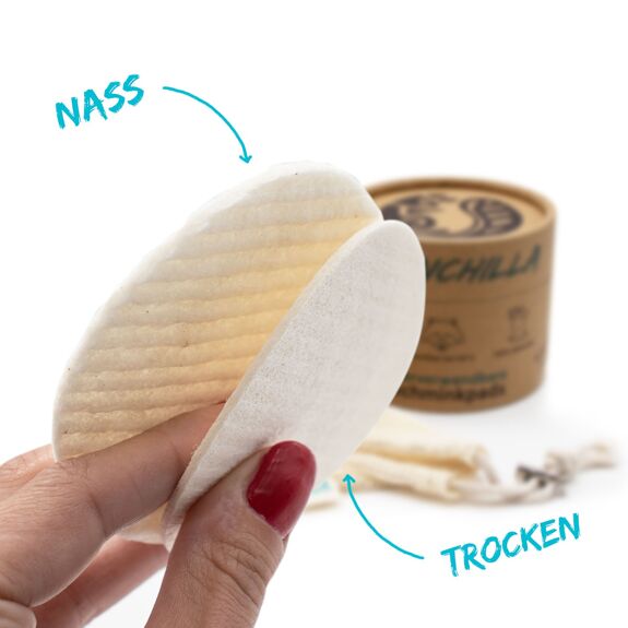 Make-up removal pads made of sponge cloth